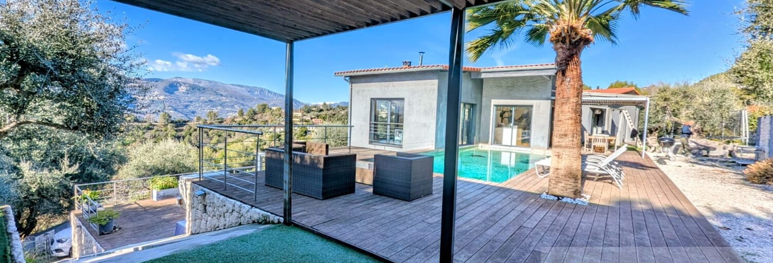 Maison 8 Pièces 295 m² à vendre à Castagniers (06670)