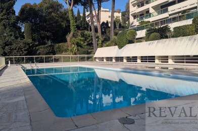 Appartement 4 pièces 215000 €