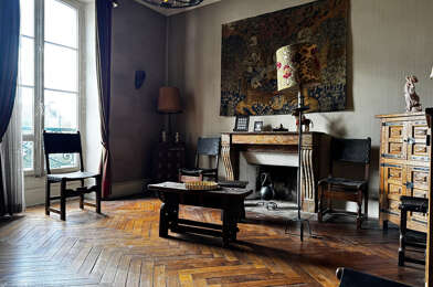 Maison 10 pièces 649000 €