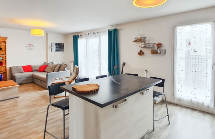 Appartement  Cergy 4 pièces 84 m² — photo 2