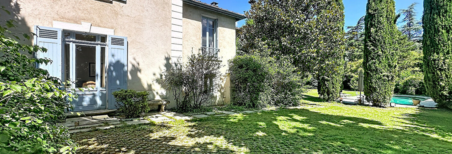 Maison 6 Pièces 400 m² à vendre à Irigny (69540)