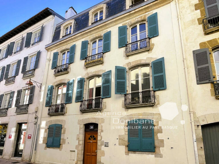 Bayonne - Bel immeuble de rapport  - 8 appartements — photo 1