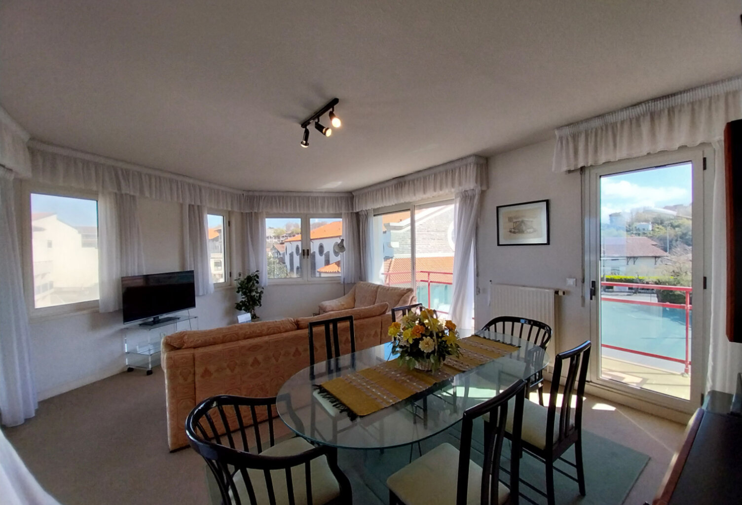 Hendaye plage bel appartement traversant avec parking — photo 1