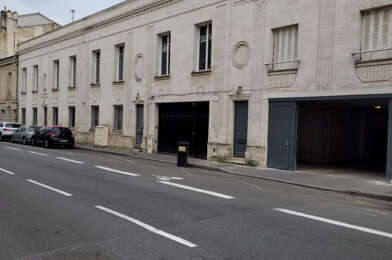 Garage  33000 €