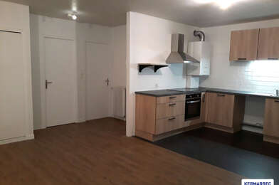 Appartement 3 pièces 158400 €