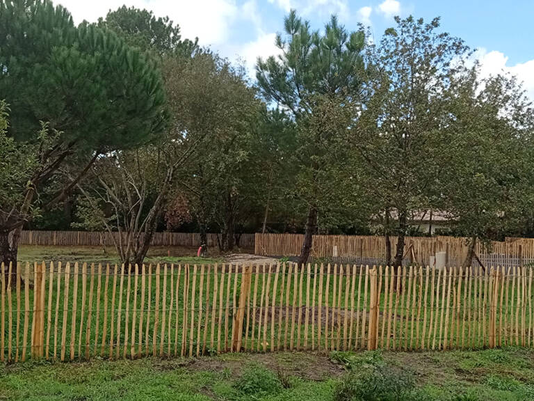 Terrain Le Porge 671 m2 — photo 1