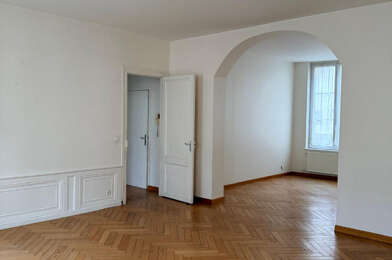 Appartement 4 pièces 1140 €