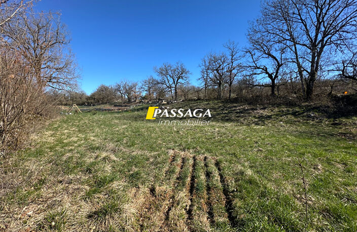 A VENDRE - Terrain à bâtir 1 303 m² -  CAMPEYROUX — photo 4