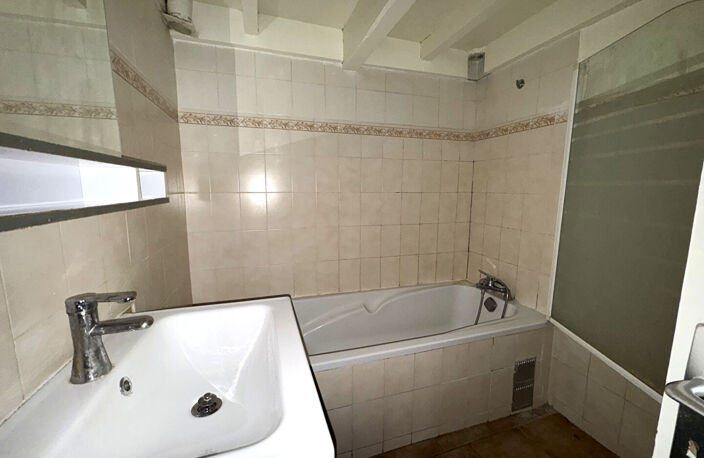 AIX-EN-PROVENCE CENTRE VILLE - GRAND T1 37M² - AU CALME — photo 3