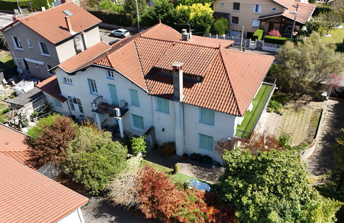 Propriété confidentielle aux portes de Lyon 8 quartier Moulin à vent — photo 4