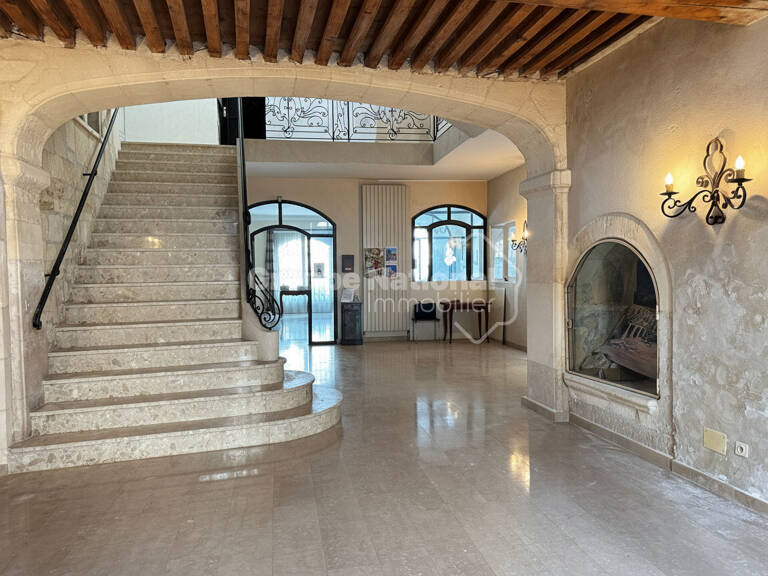 Immeuble historique - Tarascon — photo 1