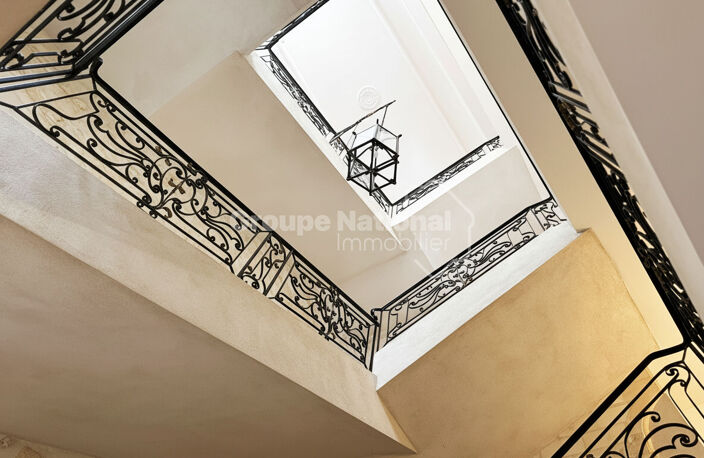 Immeuble historique - Tarascon — photo 2