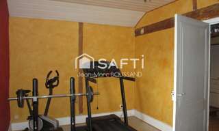 Maison 9 Pièces 302 m² à vendre à Chauffailles (71170)