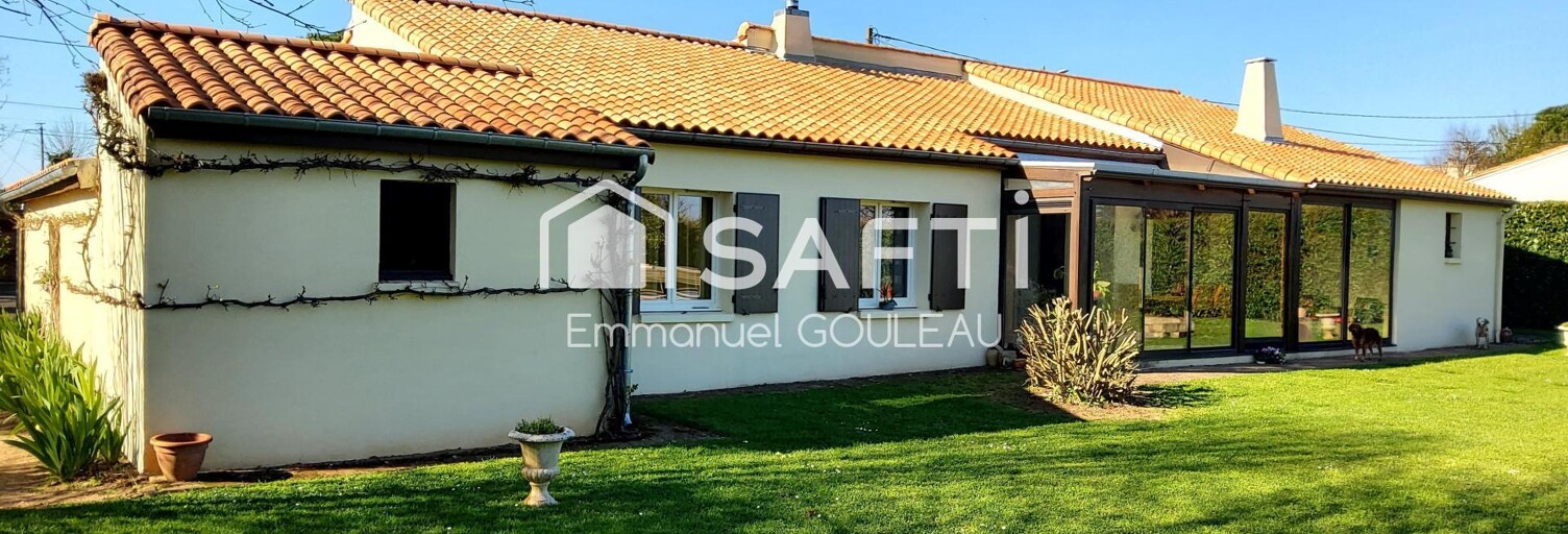 Maison 7 Pièces 162 m² à vendre à Vouillé (79230)