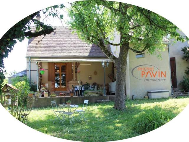 vente maison - 7 pièce(s) — photo du bien
