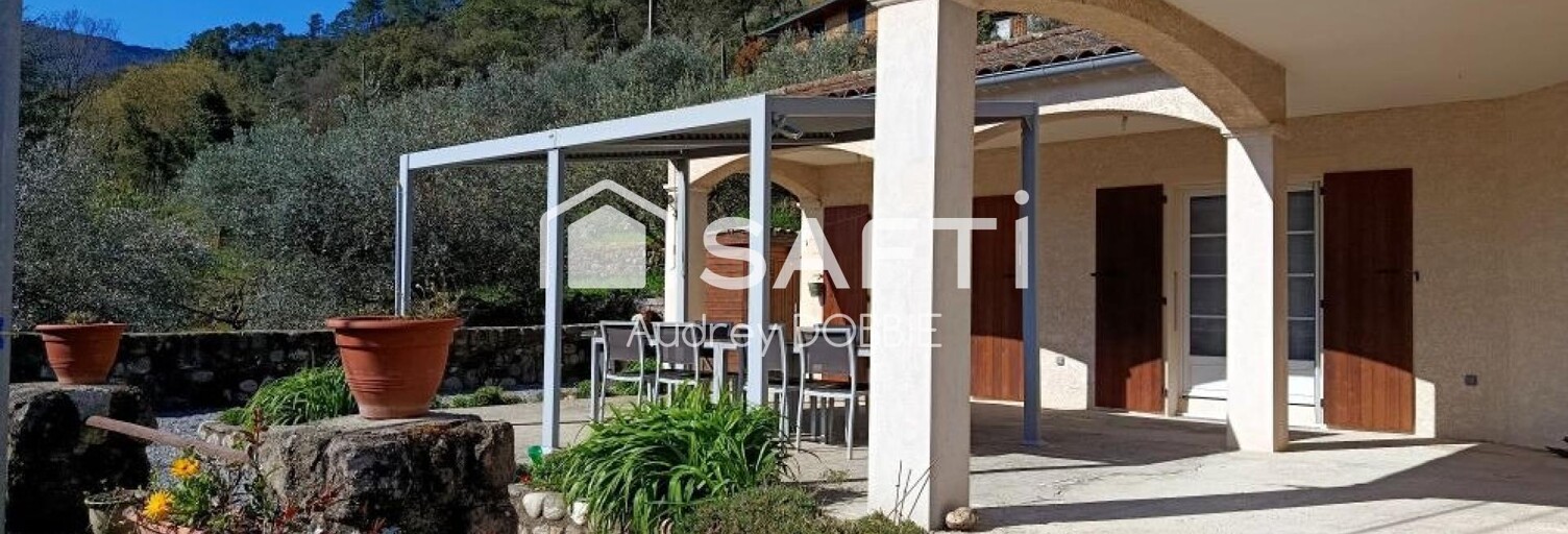 Maison 4 Pièces 100 m² à vendre à Les Vans (07140)