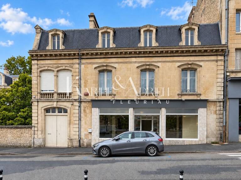 CHARME ET AUTHENTICITÉ POUR CETTE MAISON BOURGEOISE DE CENTRE VILLE — photo 1