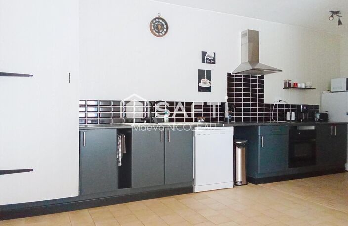 Maison de 145 m² divisée en deux logements indépendants — photo 5