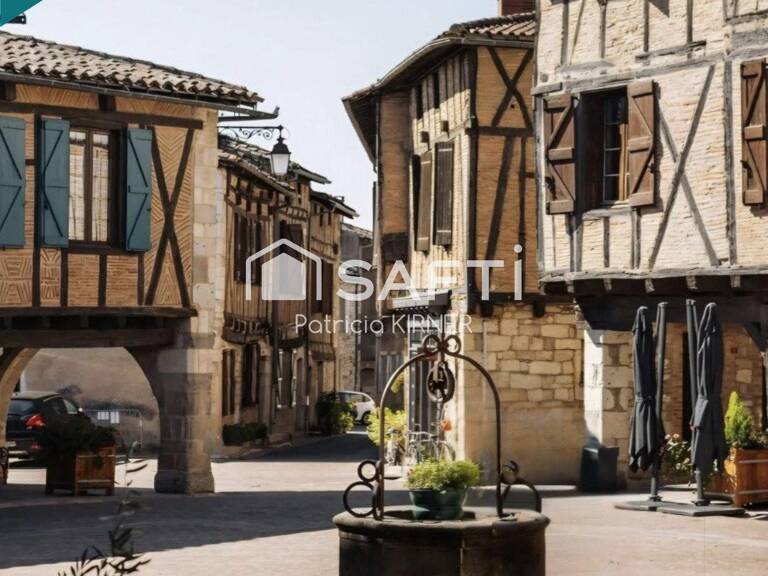Magnifique maison de village en pierre de 127m². — photo 1