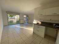 5mn VILLEFRANCHE Type 3 de 63m² hab. en duplex avec jardin et garage. — photo 2