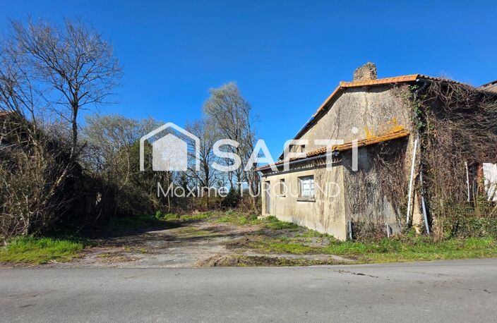 Longère à rénover 150m², 2100m² de terrain avec dépendances. — photo 2
