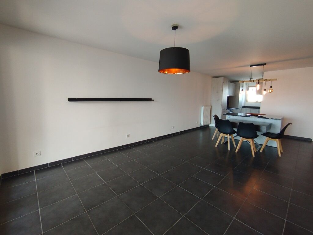 Appartement  T3 à louer Ambilly 74100