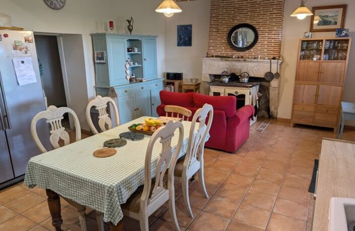 Maison en pierre de 9 pièces principales — photo 3