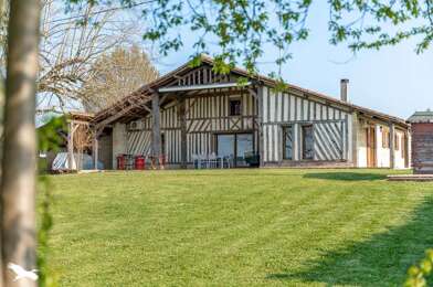 Maison 8 pièces 398940 €