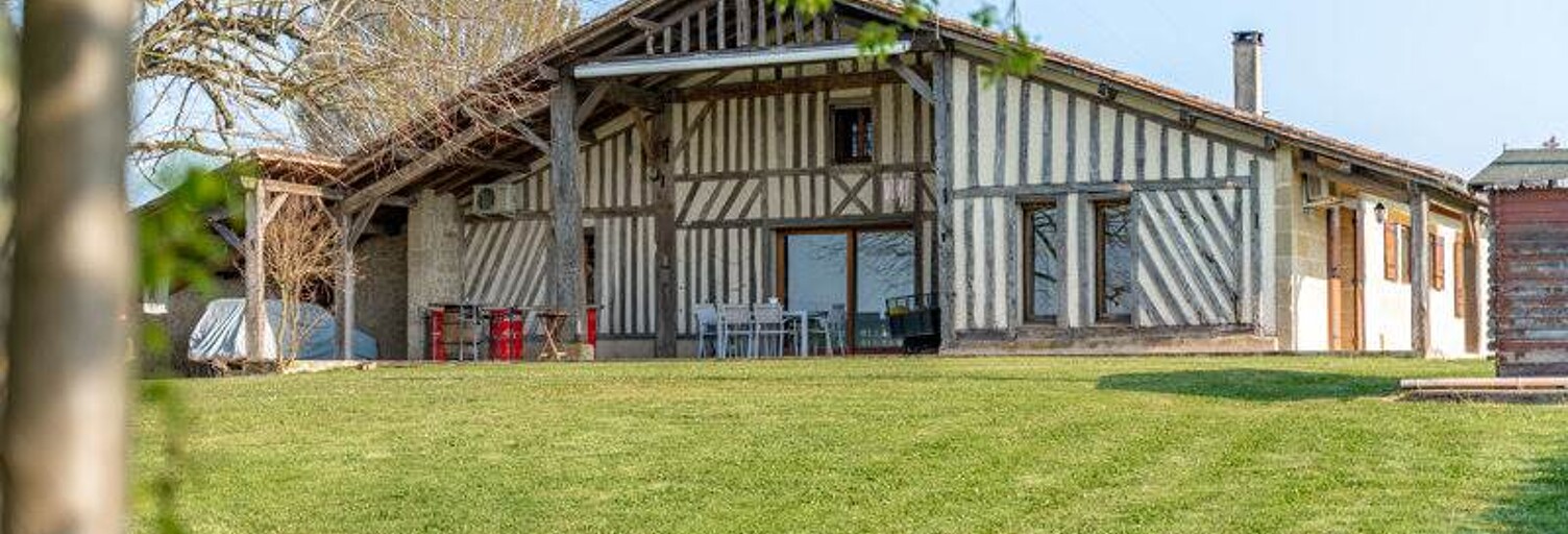 Maison 8 Pièces 335 m² à vendre à Saint-Pardoux-Isaac (47800)
