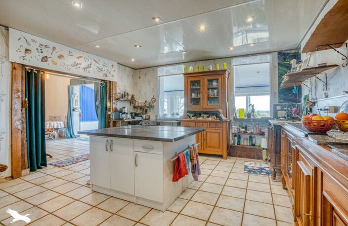Vente maison 6 pièces 218 m² Laperche (47800) — photo 2