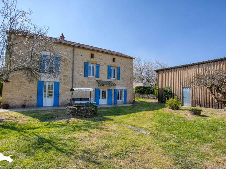 Maison en pierre de 5 pièces principales — photo 1