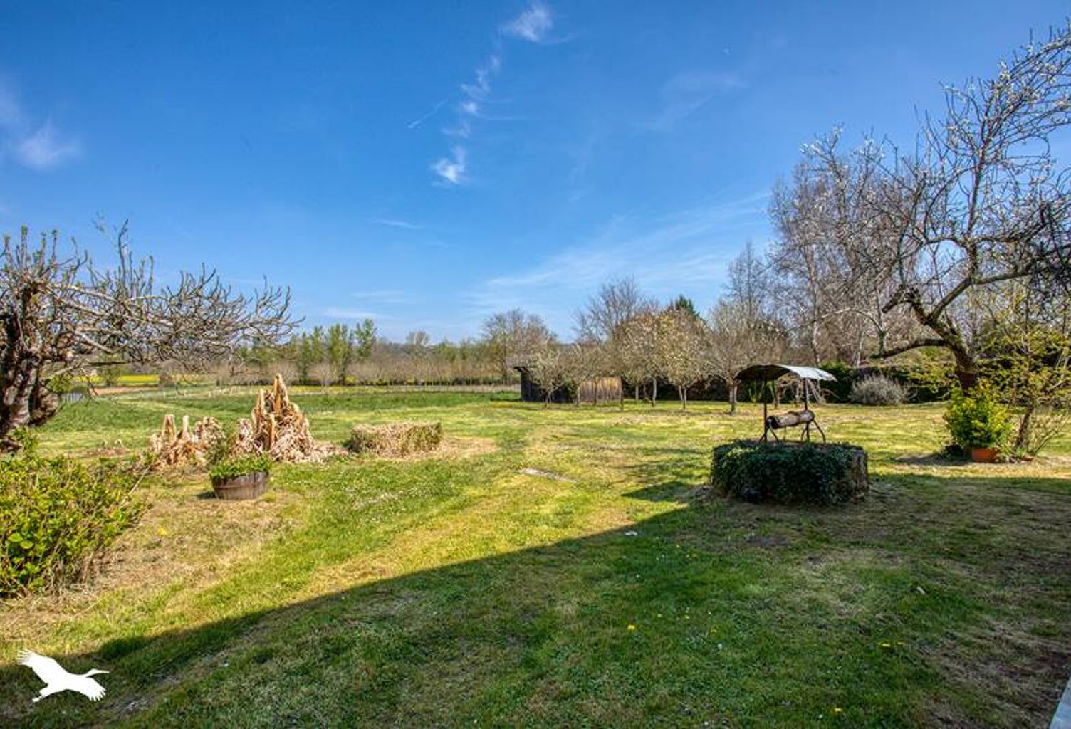 Maison en pierre de 5 pièces principales — photo 1