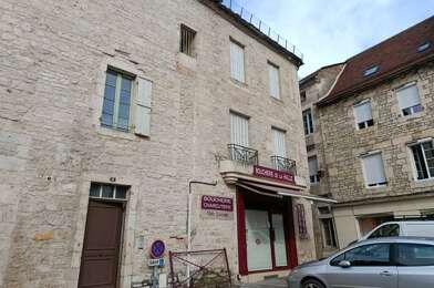 Immeuble  66780 €