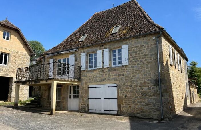Maison de bourg de 6 pièces principales — photo 2