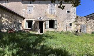 Maison 4 Pièces 148 m² à vendre à La Rochefoucauld-en-Angoumois (16110)
