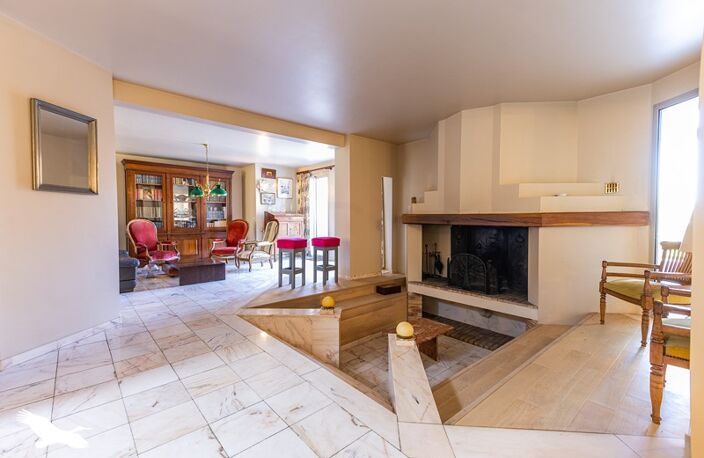 Villa de 6 pièces principales — photo 3