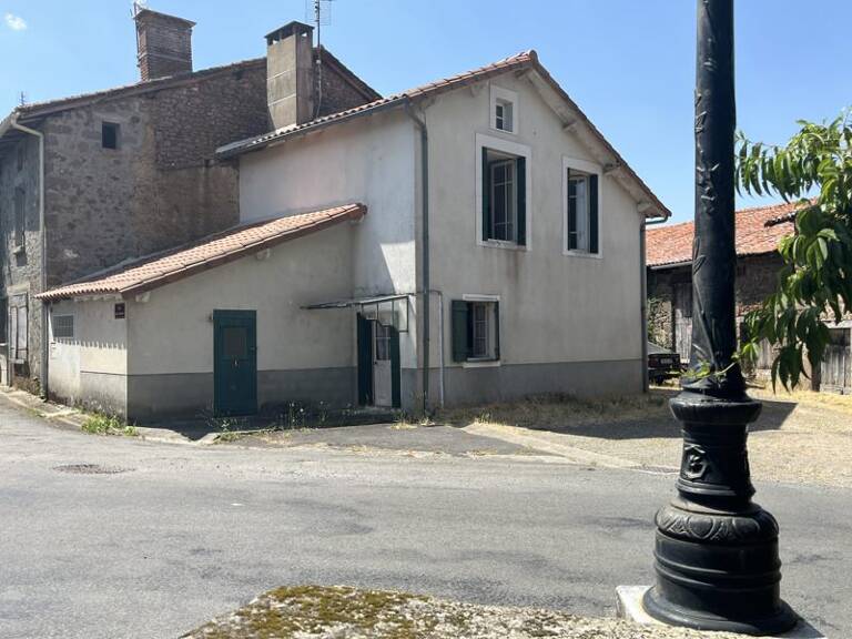 Maison de bourg de 4 pièces principales — photo 1