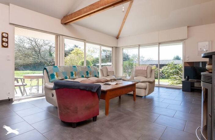 Contemporaine de 5 pièces principales — photo 4