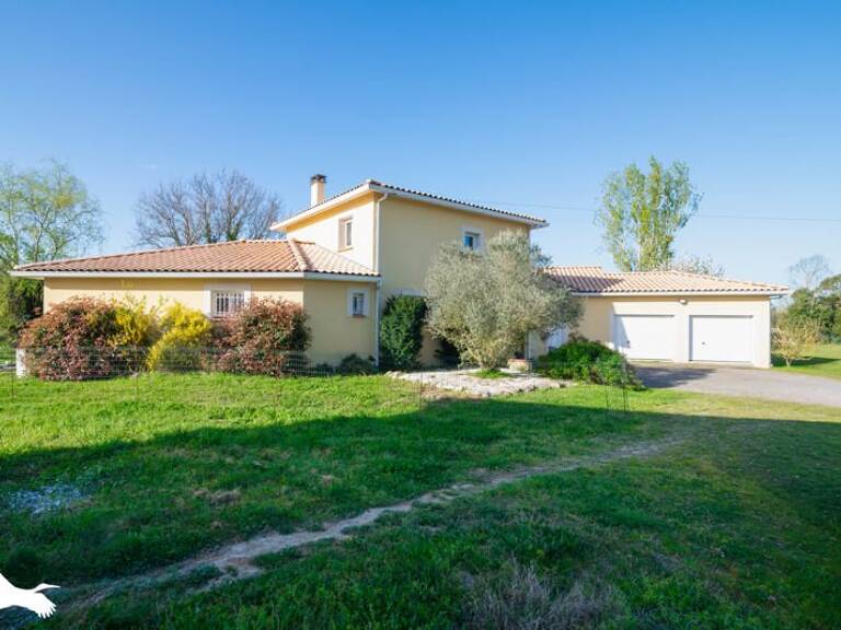 Villa de 6 pièces principales — photo 1