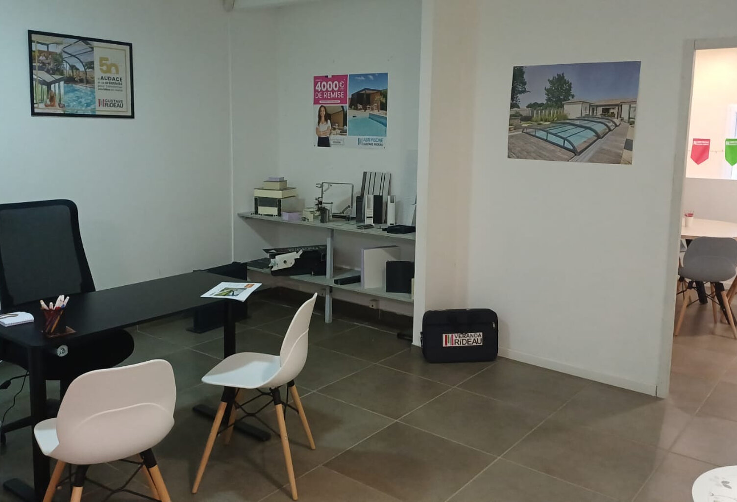 Zone industrielle, local en parfait état 100m2 — photo 1