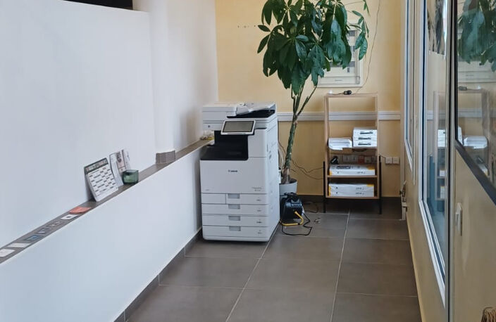 Zone industrielle, local en parfait état 100m2 — photo 5