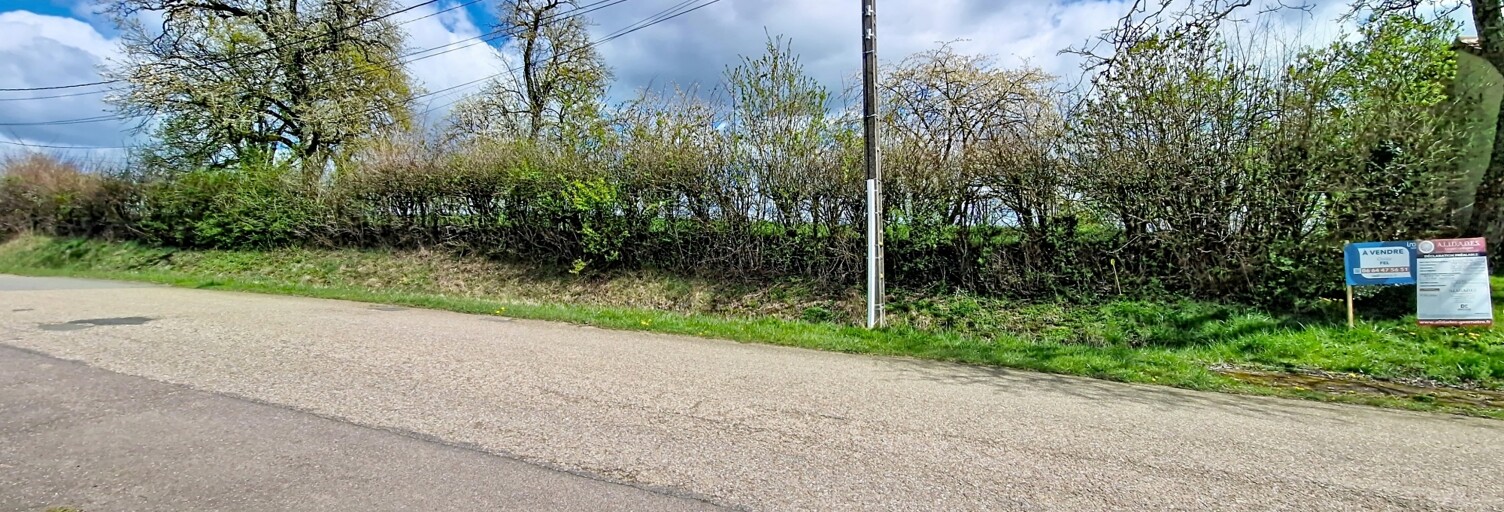 Terrain  1658 m² à vendre à Jouaville (54800)