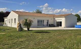 Maison 8 Pièces 205 m² à vendre à Jonzac (17500)