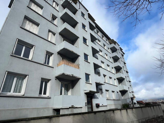 INVESTISSEMENT LOCATIF - APPARTEMENT F4 SECTEUR CRÊT DE ROC/ CARNOT - — photo du bien