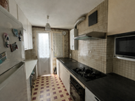 INVESTISSEMENT LOCATIF - APPARTEMENT F4 SECTEUR CRÊT DE ROC/ CARNOT - — photo 4