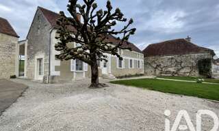 Maison 8 Pièces 267 m² à vendre à Yrouerre (89700)