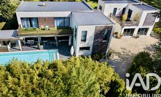 Maison 9 Pièces 455 m² à vendre à Saint-Cyr-sur-Loire (37540)