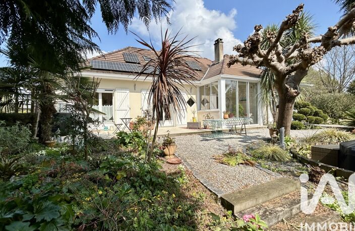 Vente Maison traditionnelle 7 pièces — photo 2
