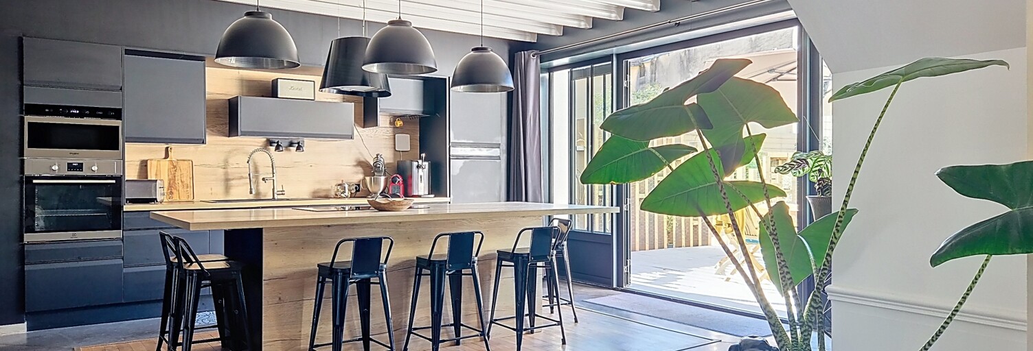 Maison 7 Pièces 250 m² à vendre à Sainte-Pazanne (44680)