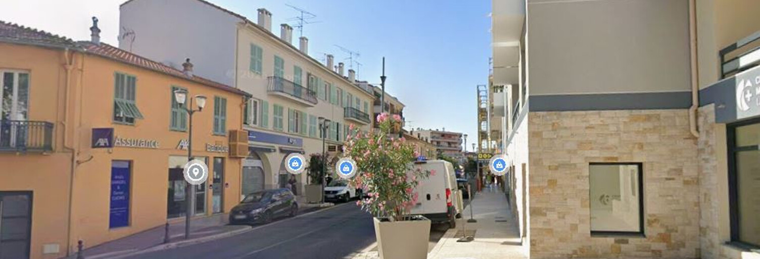 Garage  13 m² à vendre à Saint-Laurent-du-Var (06700)